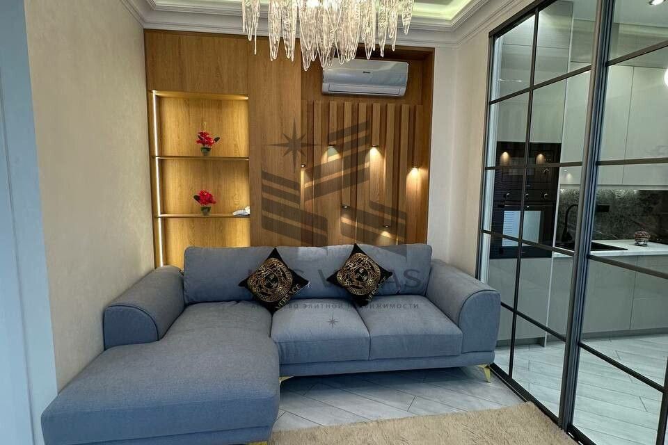 Сдаётся 4-комнатная квартира, 125 м²