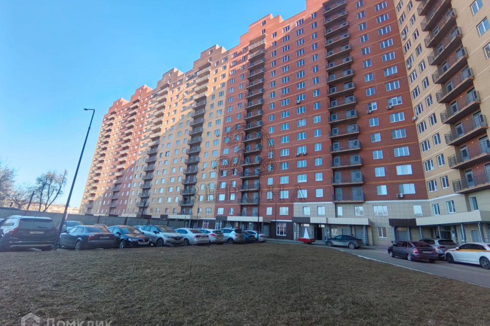 Продаётся 2-комнатная квартира, 67.2 м²