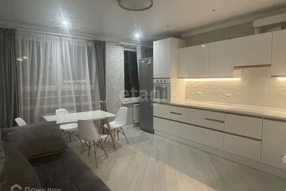Продаётся 1-комнатная квартира, 45.9 м²