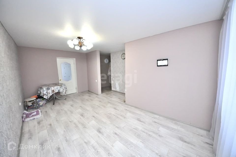 Продаётся 2-комнатная квартира, 43.4 м²