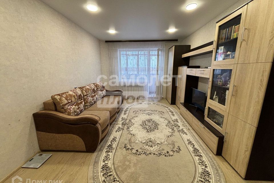 Продаётся 1-комнатная квартира, 37.3 м²