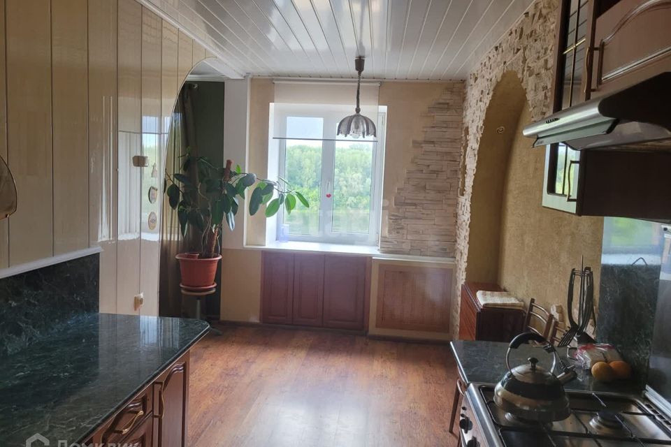 Продаётся 4-комнатная квартира, 80.4 м²