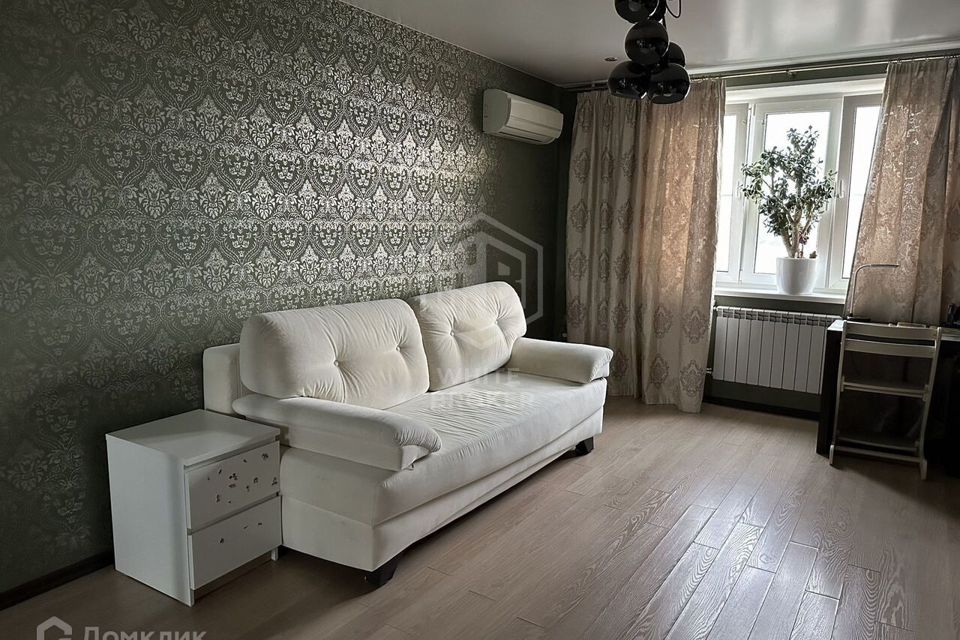 Продаётся 2-комнатная квартира, 72 м²