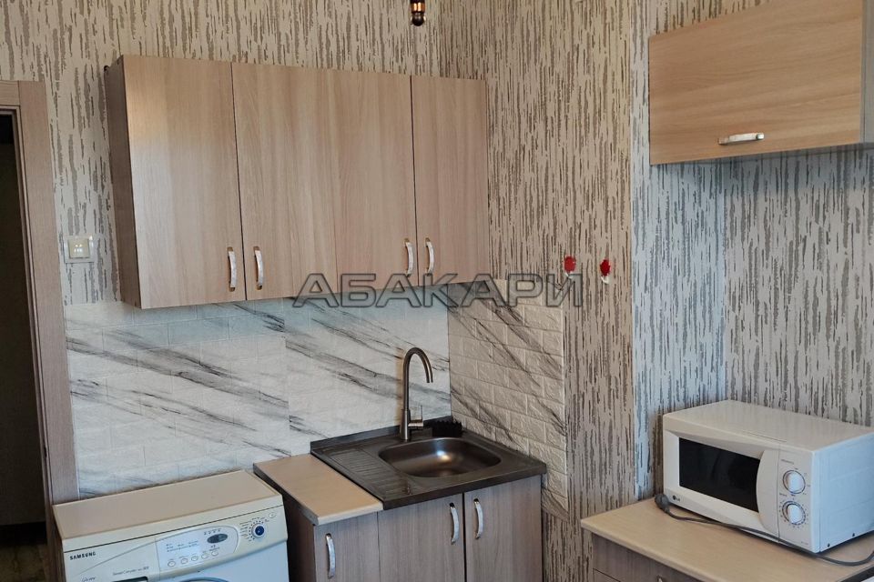 Сдаётся 1-комнатная квартира, 42 м²