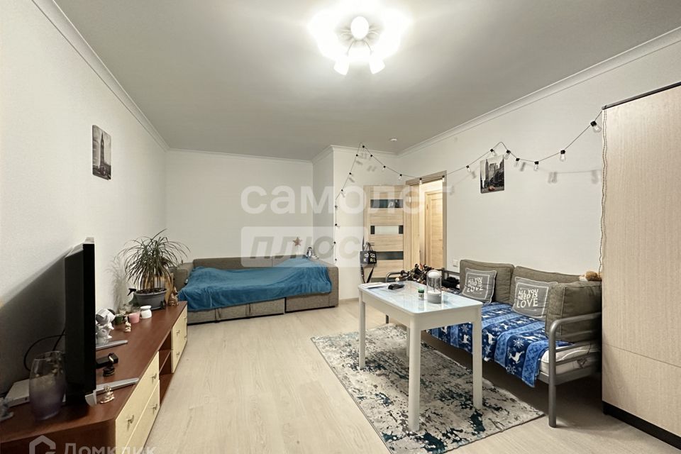 Продаётся 1-комнатная квартира, 46.6 м²