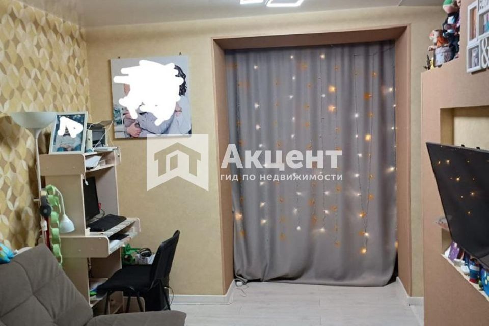 Продаётся 2-комнатная квартира, 55.8 м²