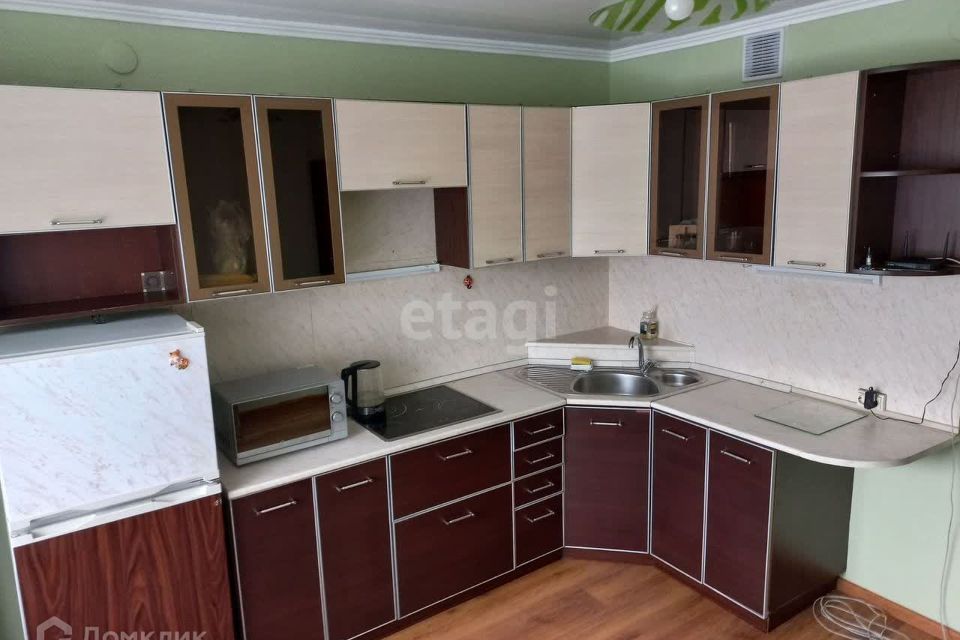Сдаётся 1-комнатная квартира, 43.7 м²