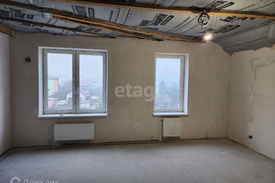 Продаётся 3-комнатная квартира, 75 м²