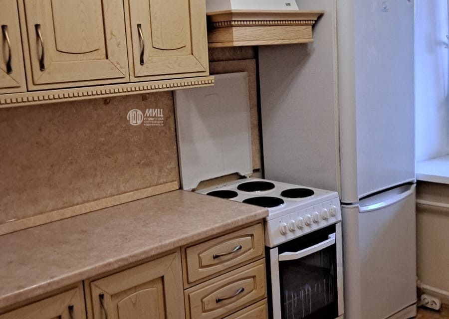 Продаётся 1-комнатная квартира, 37.2 м²