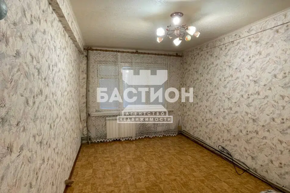 Продаётся 3-комнатная квартира, 53.3 м²