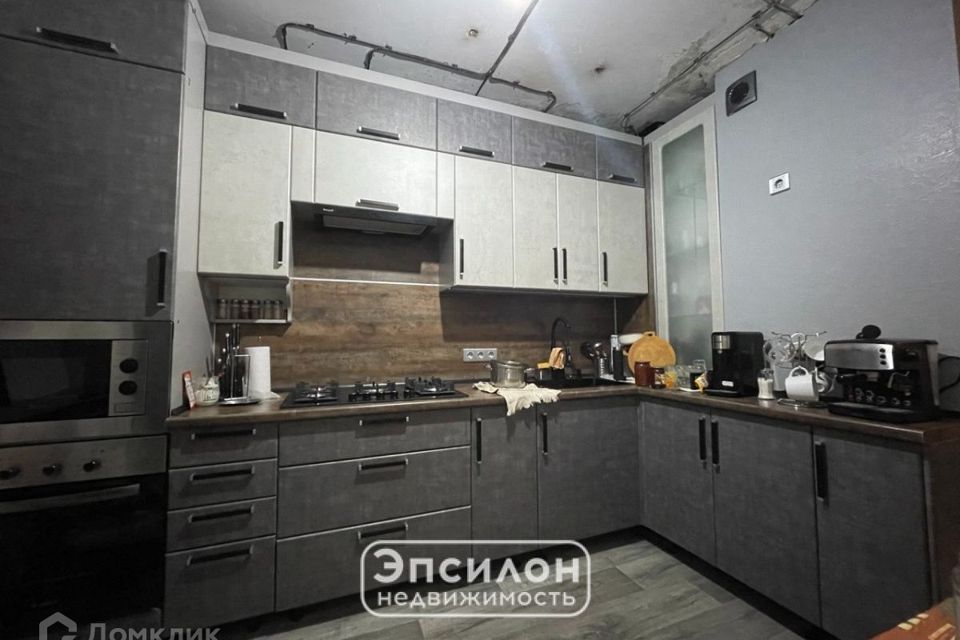 Продаётся 3-комнатная квартира, 60.1 м²