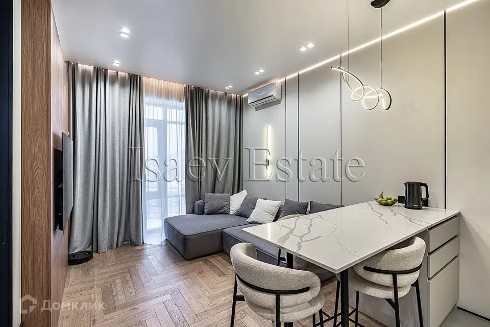 Продаётся 1-комнатная квартира, 47 м²
