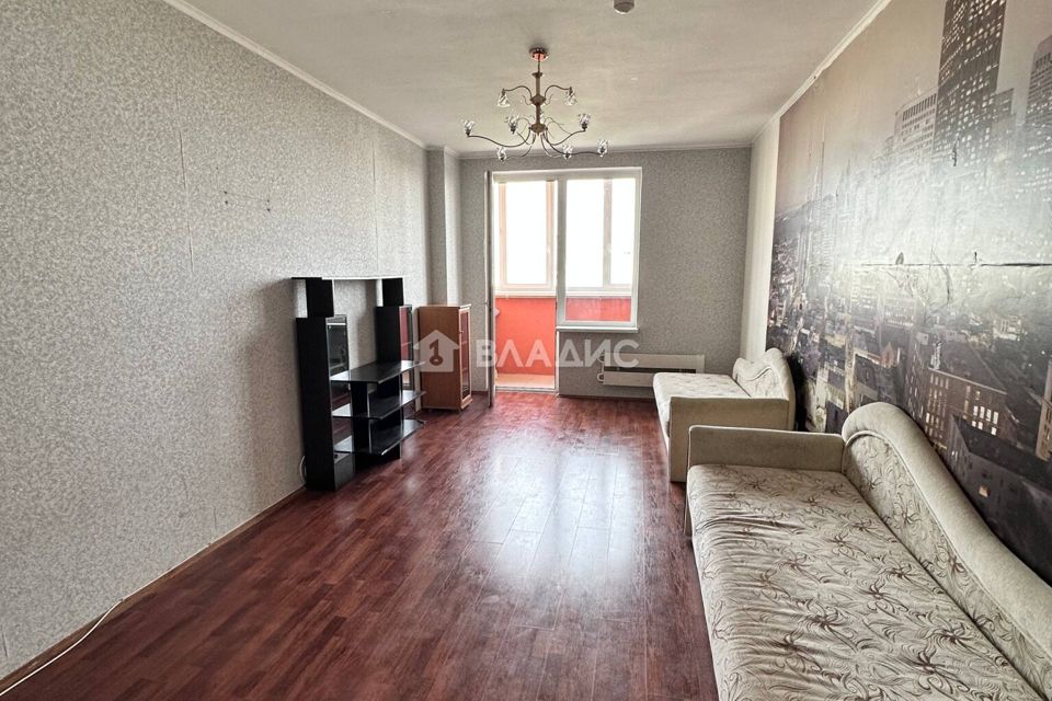 Продаётся 1-комнатная квартира, 53.6 м²