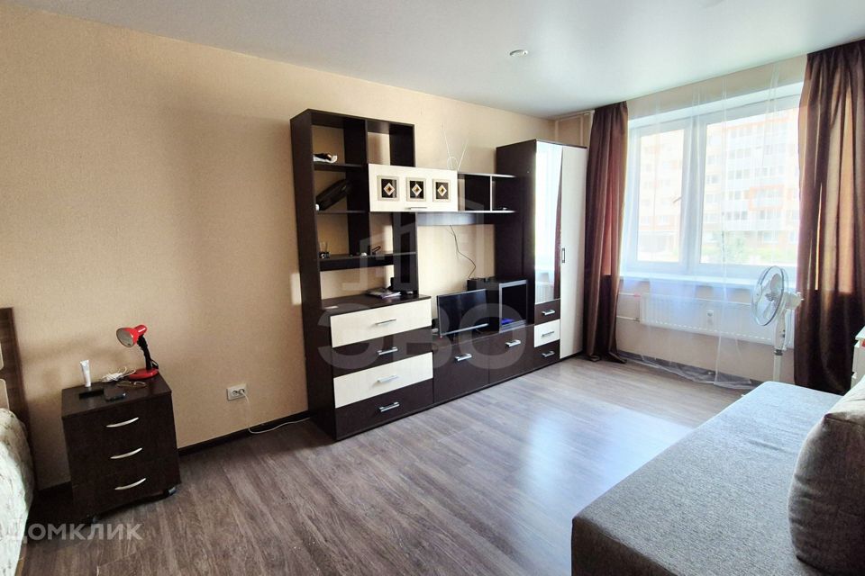 Сдаётся 1-комнатная квартира, 38 м²