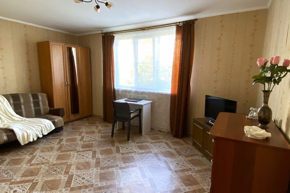 Продаётся комната в 2-комн. квартире, 16.9 м²