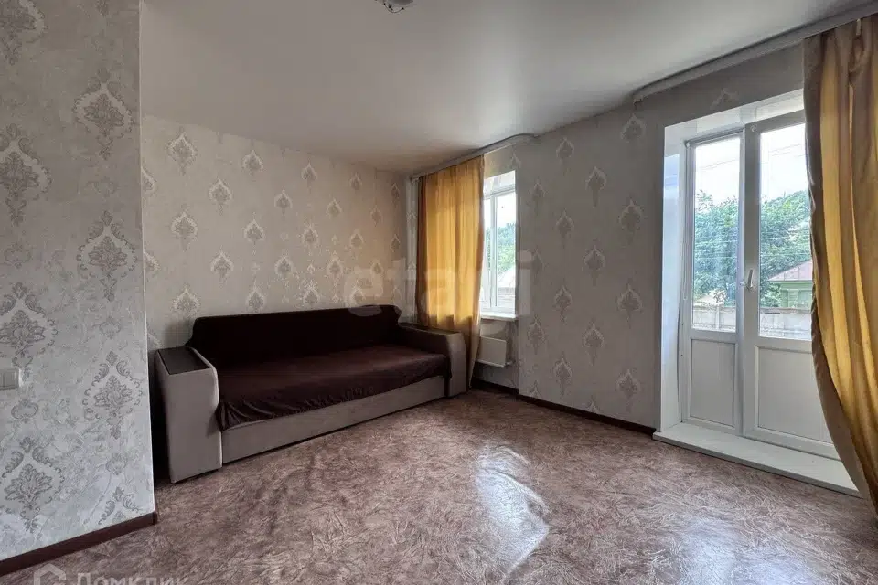 Продаётся 1-комнатная квартира, 35.2 м²