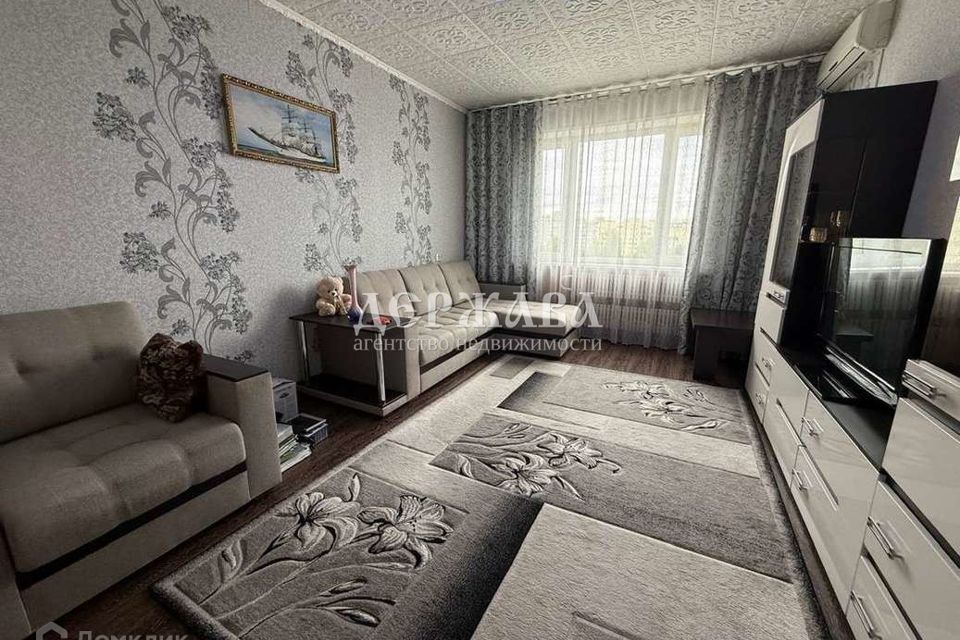 Продаётся 3-комнатная квартира, 62.8 м²