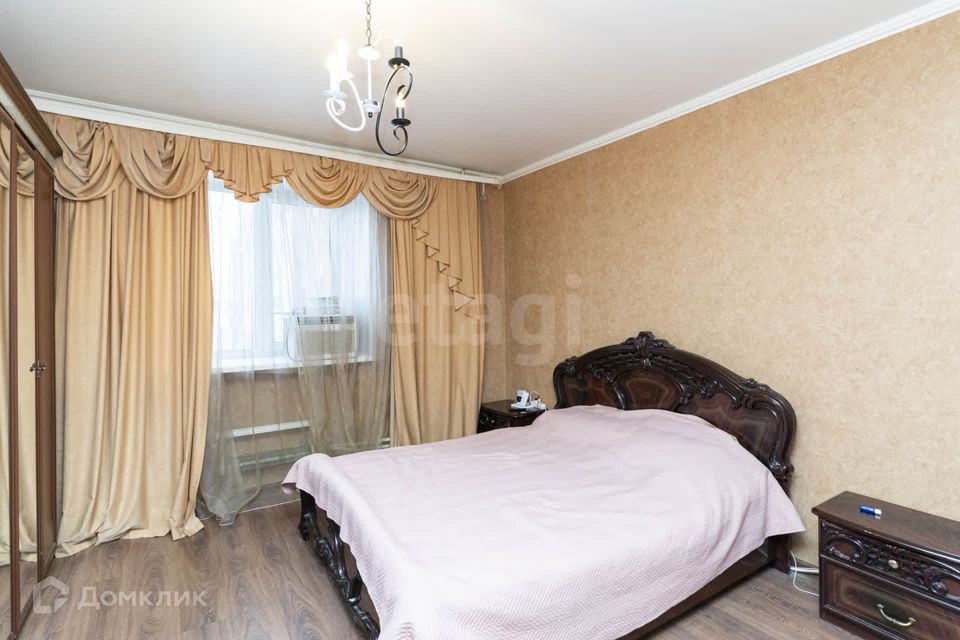 Продаётся 4-комнатная квартира, 103 м²