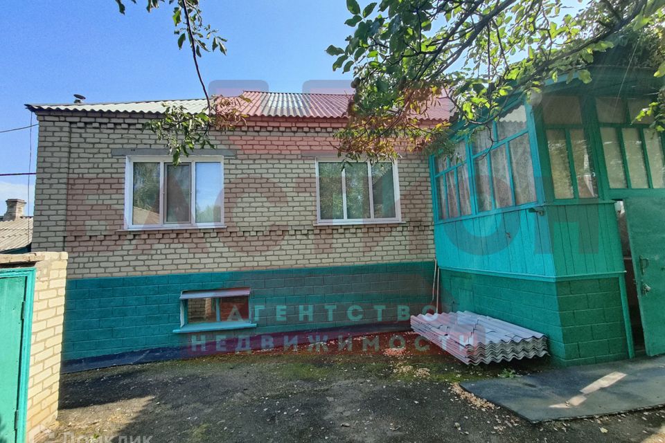 Продаётся 2-этажный дом, 150 м²