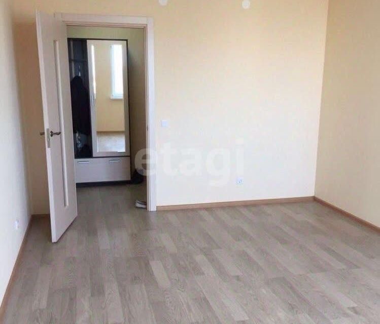 Продаётся 1-комнатная квартира, 41.1 м²