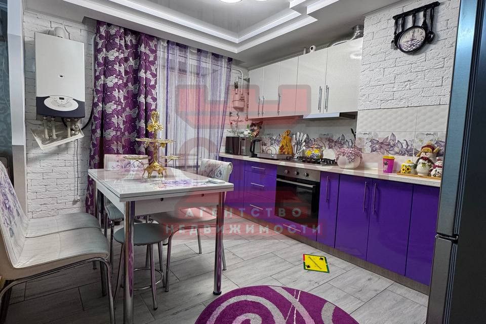 Продаётся 3-комнатная квартира, 65.6 м²