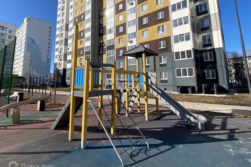 Продаётся 1-комнатная квартира, 40.7 м²