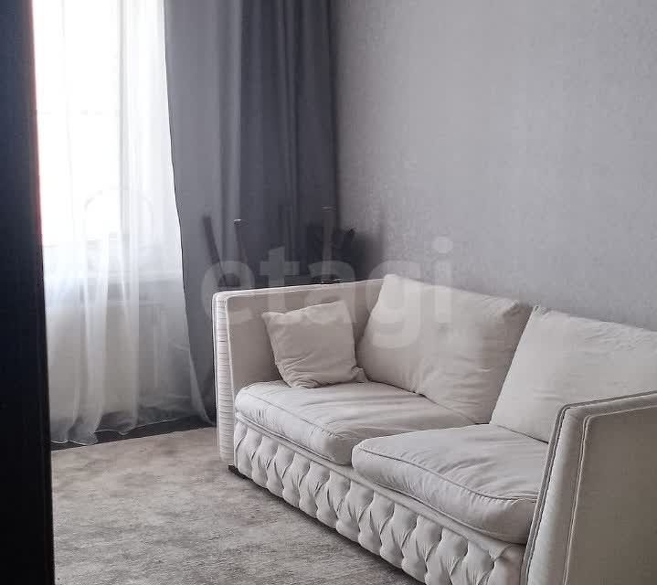 Продаётся 3-комнатная квартира, 69.7 м²