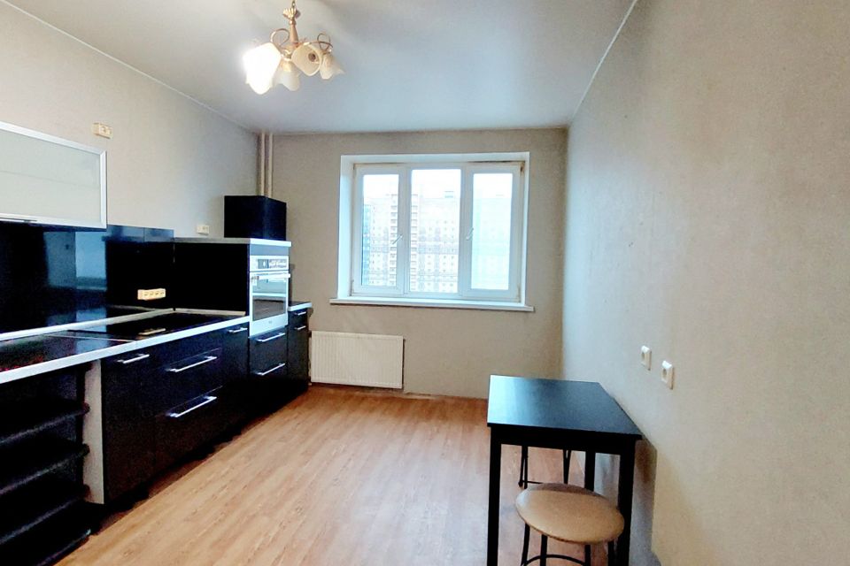 Продаётся 2-комнатная квартира, 55.8 м²