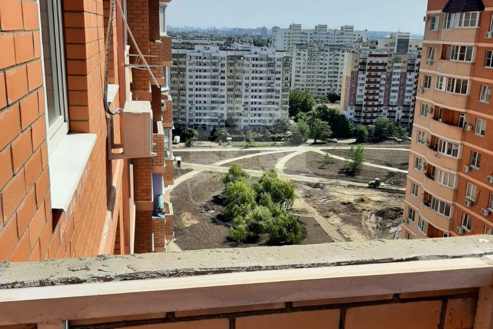 Продаётся 1-комнатная квартира, 38 м²