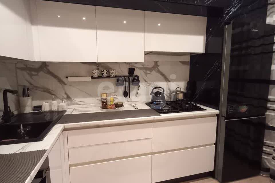 Продаётся 3-комнатная квартира, 60.1 м²