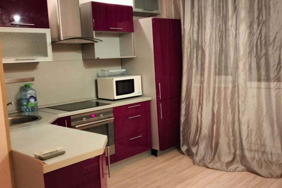 Сдаётся 1-комнатная квартира, 37 м²