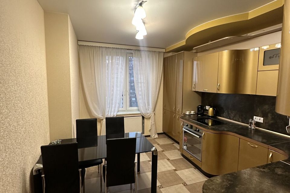 Продаётся 2-комнатная квартира, 69.3 м²