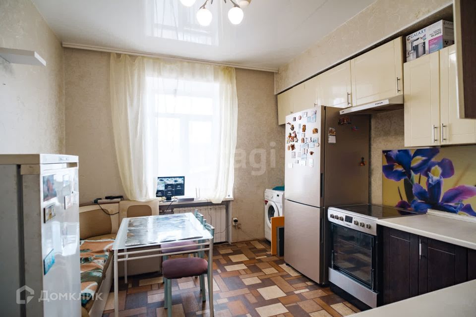 Продаётся 4-комнатная квартира, 95.4 м²