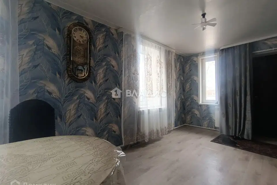 Продаётся 2-этажный дом, 160.2 м²