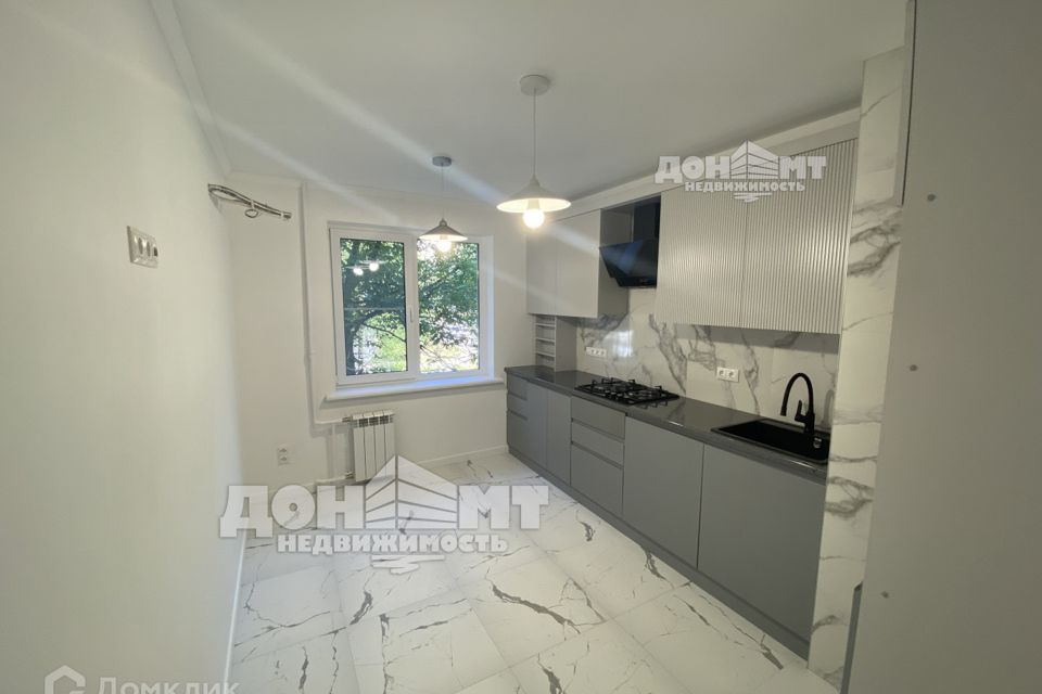 Продаётся 3-комнатная квартира, 64 м²