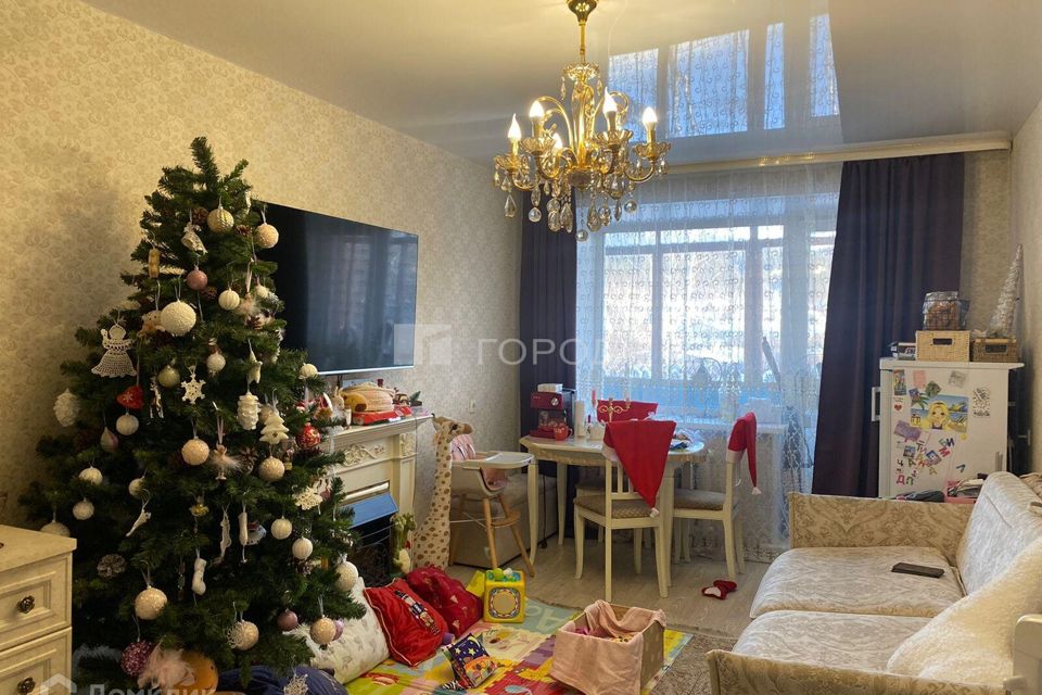 Продаётся 2-комнатная квартира, 45.6 м²