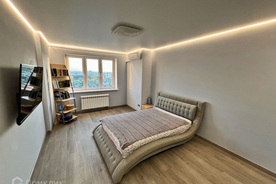 Продаётся 1-комнатная квартира, 42.9 м²