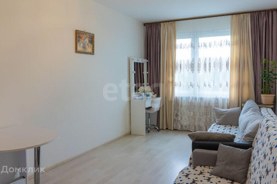 Продаётся 2-комнатная квартира, 48.4 м²