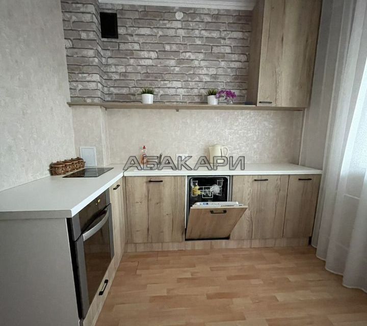 Сдаётся 2-комнатная квартира, 72 м²