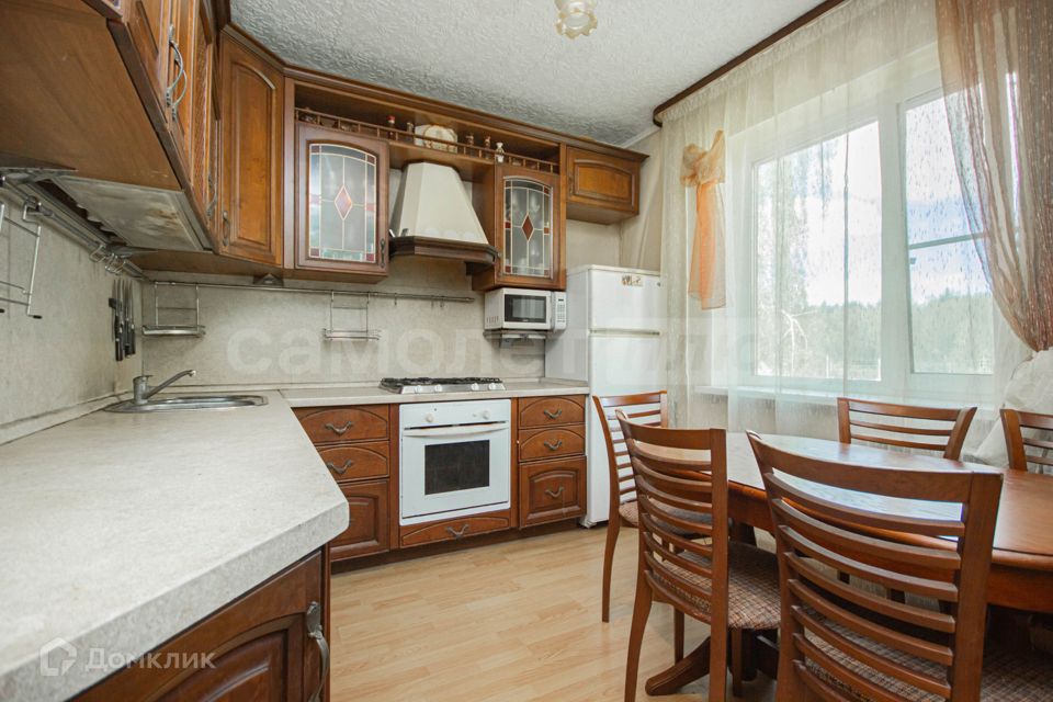 Продаётся 3-комнатная квартира, 67.4 м²