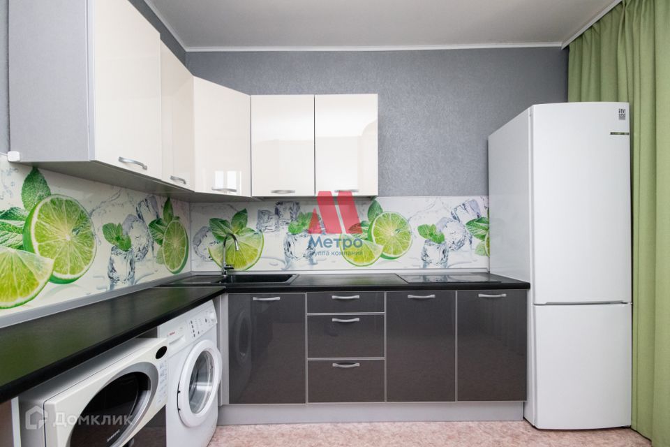 Продаётся 1-комнатная квартира, 40.2 м²