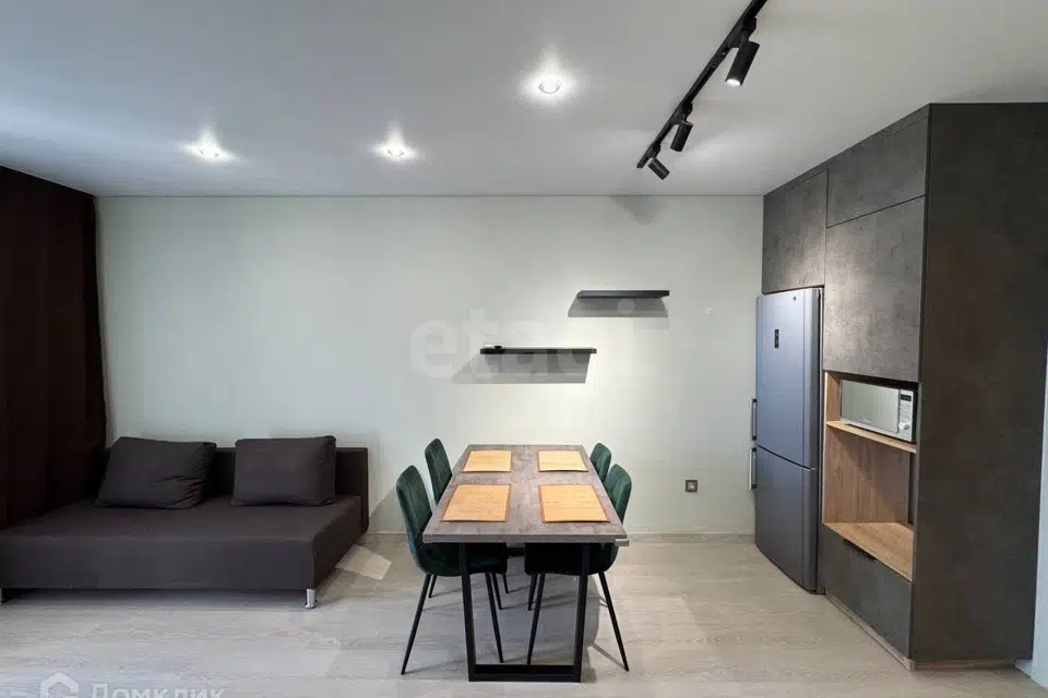 Продаётся 1-комнатная квартира, 40.8 м²