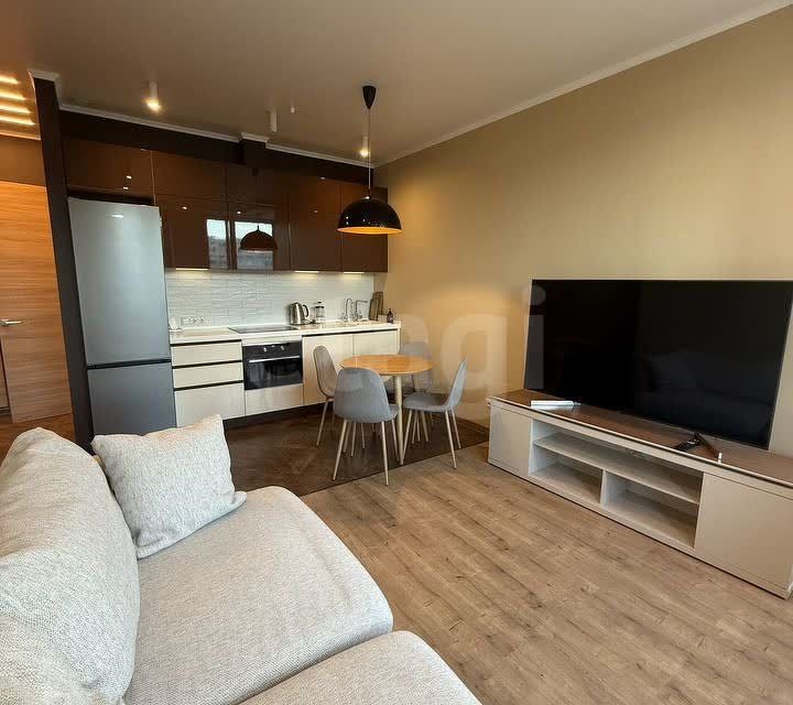 Продаётся 2-комнатная квартира, 42.8 м²