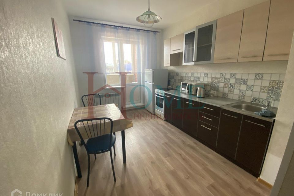 Сдаётся 1-комнатная квартира, 42 м²