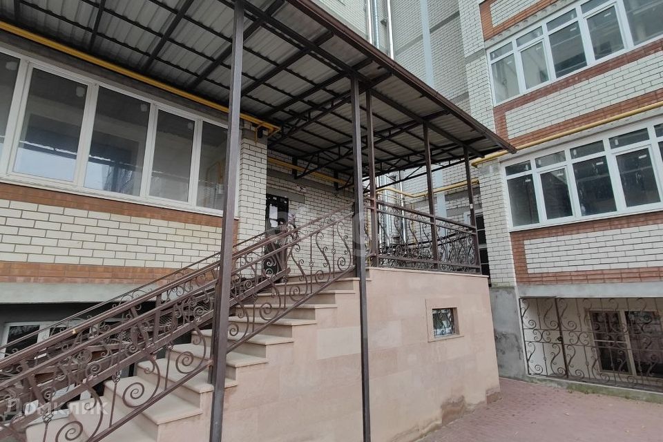 Продаётся 2-комнатная квартира, 95.3 м²
