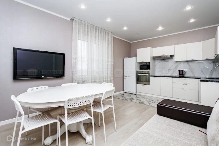 Продаётся 2-комнатная квартира, 57 м²