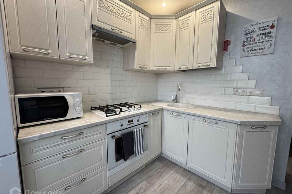 Сдаётся 2-комнатная квартира, 55 м²