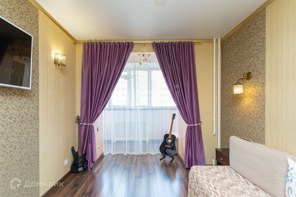 Продаётся 2-комнатная квартира, 64.8 м²