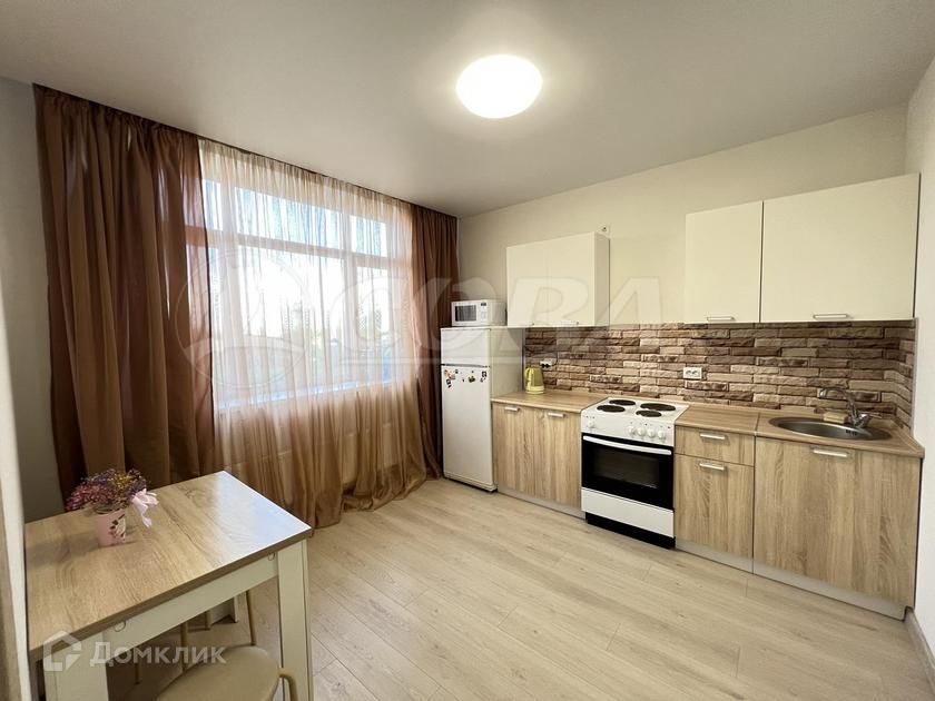 Сдаётся 1-комнатная квартира, 37 м²