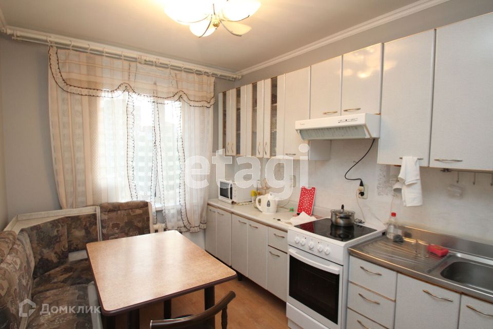Сдаётся 2-комнатная квартира, 53.7 м²